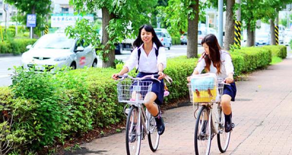 girls on bikes